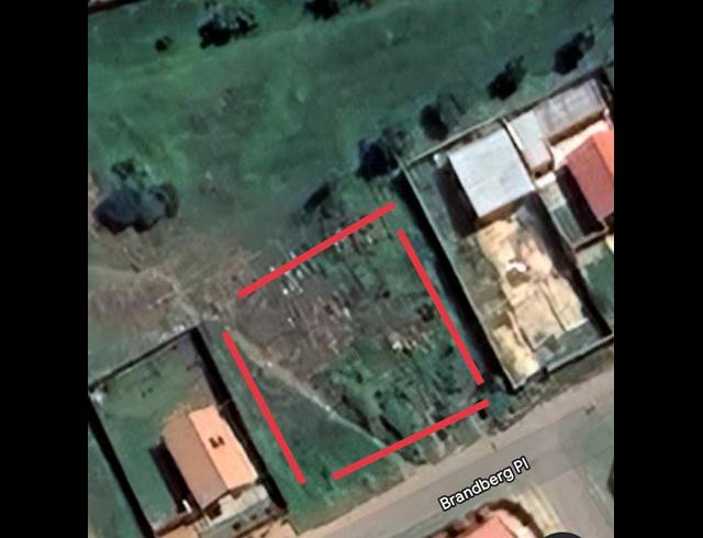 LAND FOR SALE IN LENASIA SOUTH